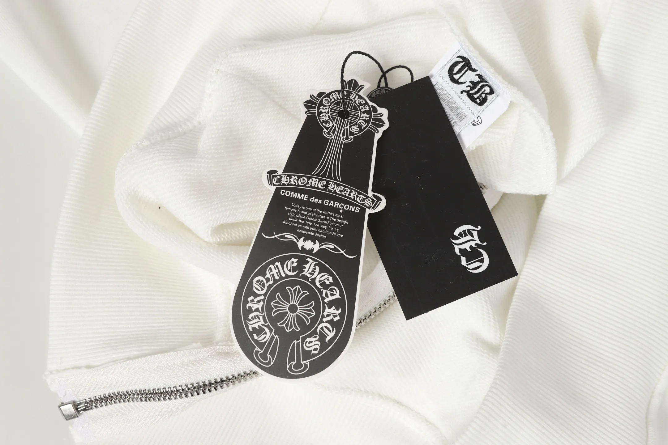 P250 cross-border model, please do not place an order if you are pursuing quality -Chrome Hearts/Chrome Hearts Sanskrit ghost print zipper sweatshirt cardigan jacket -High weight, high density and high quality. The wool is soft, delicate and skin-friendly. Soft and silky to the touch. Excellent warmth and skin-friendly properties. LXL